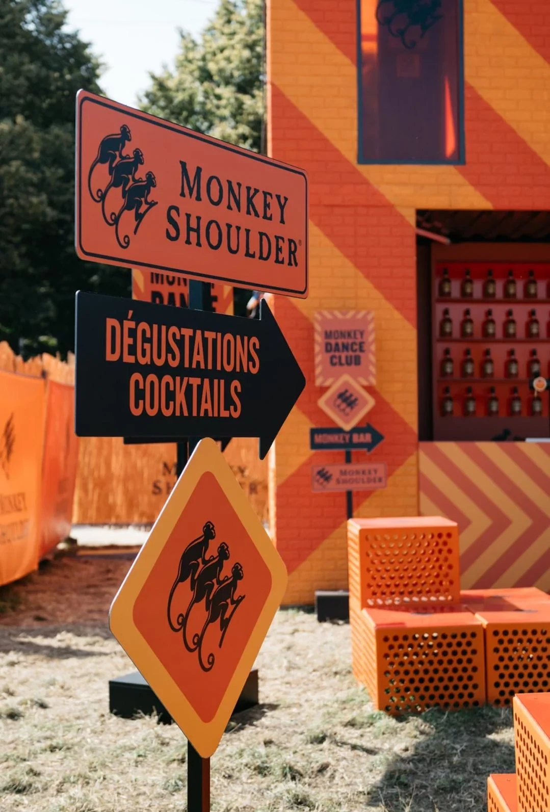 monkey shoulder — visual